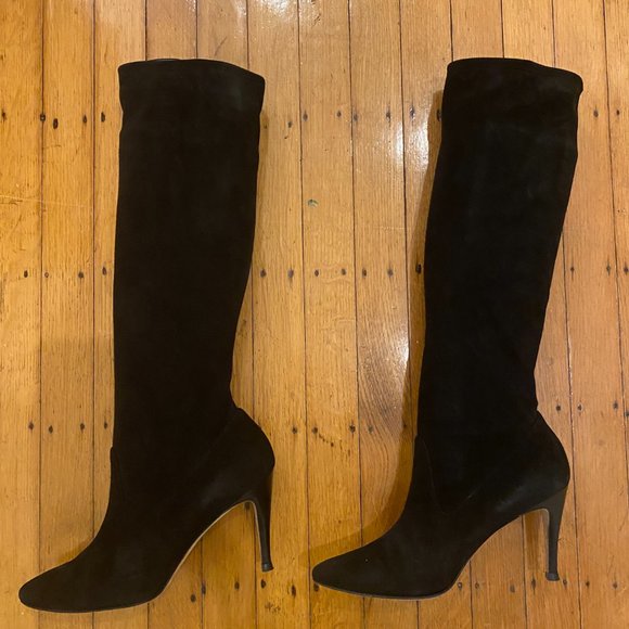 Manolo Blahnik Pamfilo Suede Knee Boots - Picture 4 of 5